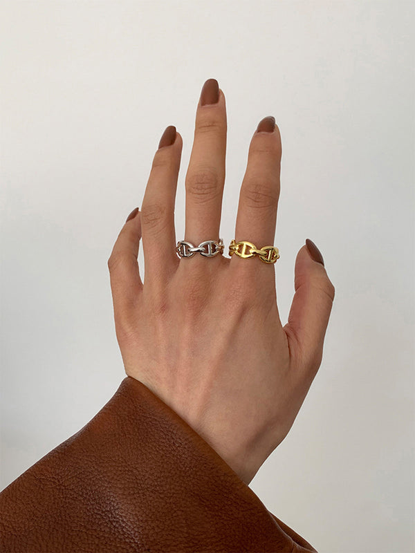 LOVEVVR Eliza Chain Ring