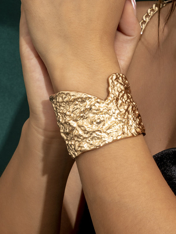 LOVEVVR Irregular Gold Cuff Bracelet