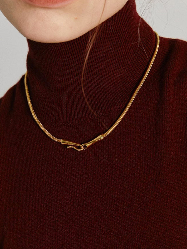 LOVEVVR Golden Snake Chain Necklace