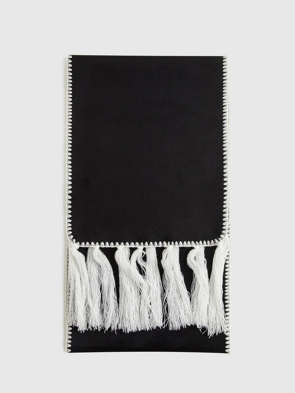 LOVEVVR Contrast Trim Tassel Scarf