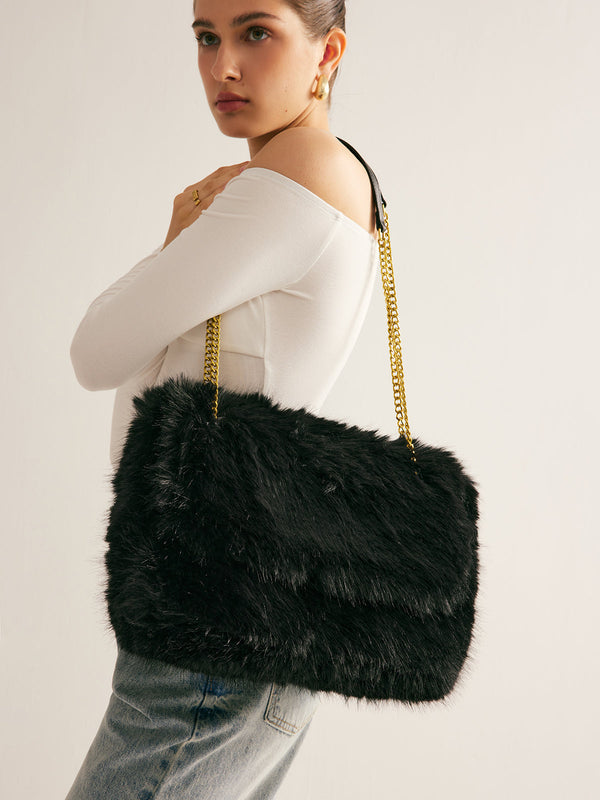 LOVEVVR Large Capacity Fuzzy Flap Bag