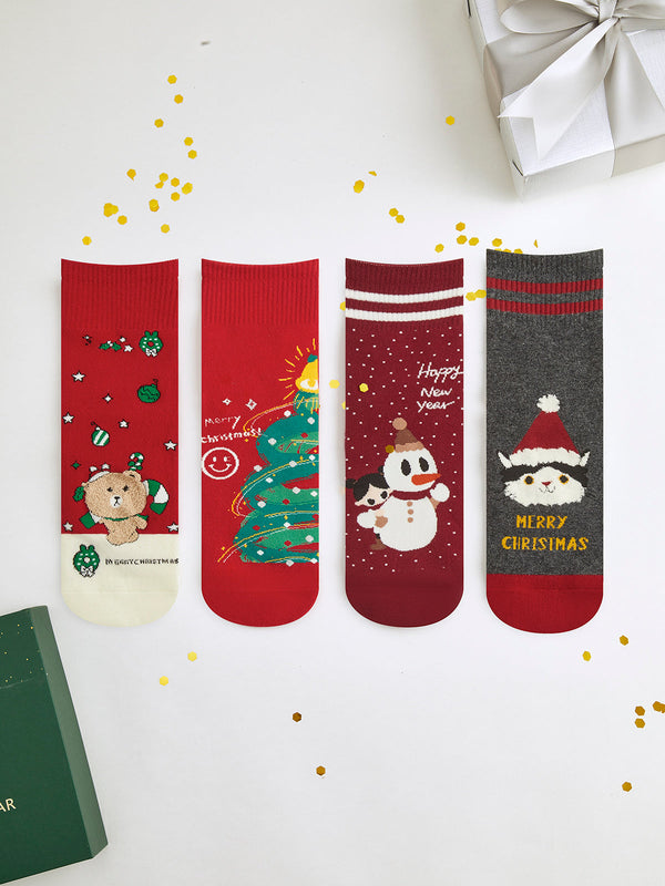 LOVEVVR Cartoon Christmas Gift Box With Socks